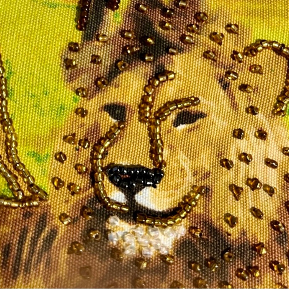Lion, Elephant Jungle purse - Picture 7 of 15